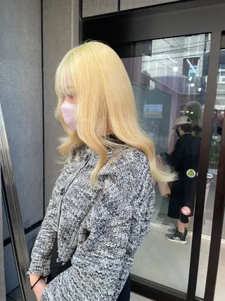 セミロング ❄️💛エクステ ブリーチ❄️yukiのヘアスタイル