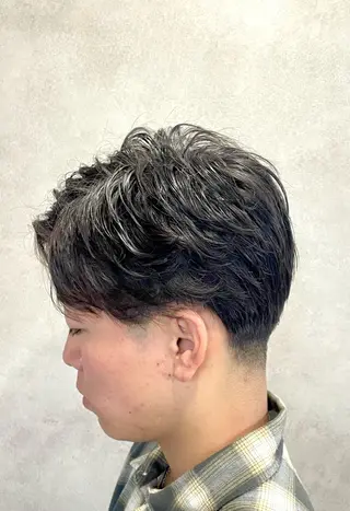 ショート パーマ メンズ 清潔感×束感ヘア🔥 メンズ専門篠原のヘアスタイル