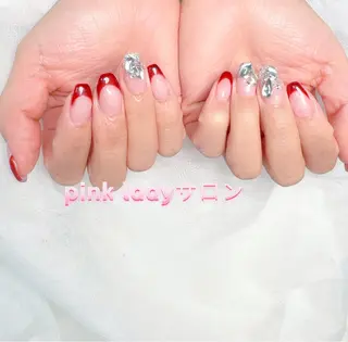 ネイル pink ladyサロン所属・べ にのネイルデザイン