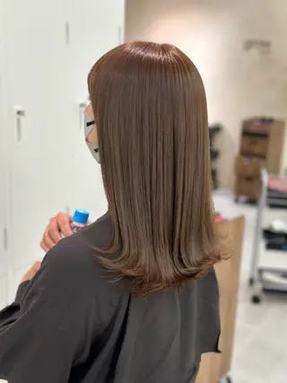 セミロング カラー 🤍透明感カラー🤍 Moeのヘアスタイル