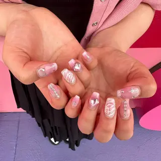 ネイル LAVISH nail salonのネイルデザイン