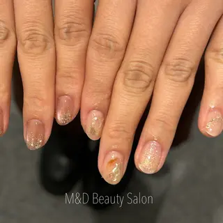 ネイル M&D Beauty Salon 銀座店所属・M&D銀座 AYAのネイルデザイン