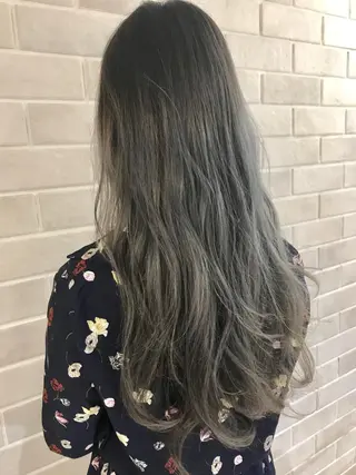 セミロング カラー 艶髪カラー&ウルフ フルカワ ヒロズミのヘアスタイル