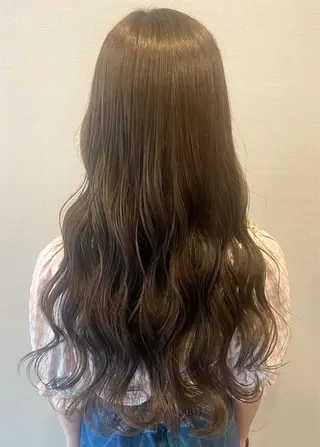 ロング HAIR SALON TLP所属・都甲 純花のヘアスタイル
