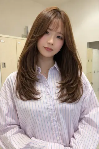 ロング 韓国レイヤー✨/ 透明感艶カラー💙のヘアスタイル