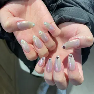 ネイル ﾔｽﾀﾞ ﾐﾅのネイルデザイン