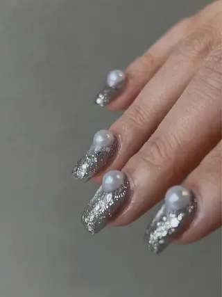 ネイル talo .のネイルデザイン