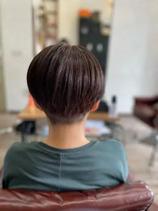 ショート カラー HAIR MAKE Avalon 橋本店所属・💎白髪染めも対応 🙆👌山本明菜のヘアスタイル