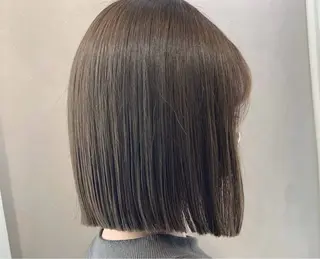 ミディアム カラー 森山 陽菜のヘアスタイル