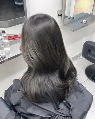 ミディアム カラー ヘアアレンジ 赤み消し🫧韓国ヘア 🫧藤岡誠也のヘアスタイル