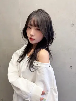 セミロング レイヤー/顔周り 田山　穂波のヘアスタイル