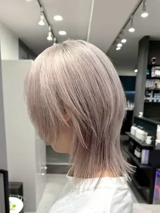 ミディアム いろあそび　町田店所属・ハイトーン特化💫 町田/Mariのヘアスタイル