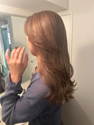 カラー 🌟デザインカラー 久保悠那のヘアスタイル