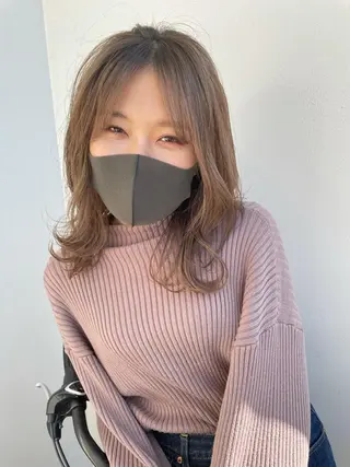 ミディアム カラー ZOA classic hair所属・東 みのりのヘアスタイル