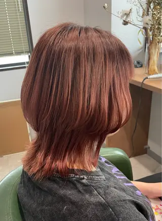 ショート カラー Urio所属・今雪 聡美のヘアスタイル