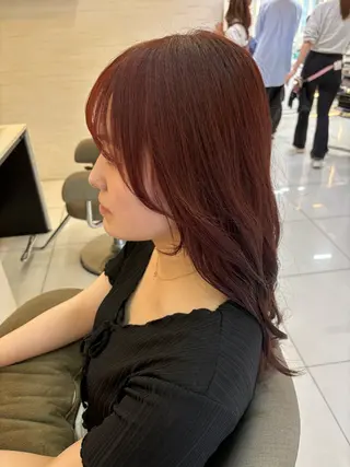 ロング Iris by artina 武蔵小杉店【イリス バイ アルティナ】所属・🎼レイヤー/顔周り カット/nene♬のヘアスタイル