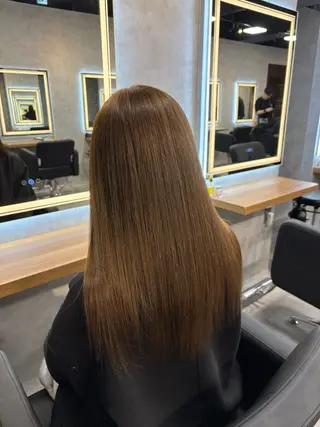 ロング カラー グレージュ/ベージュ 透明感カラーYUTAのヘアスタイル