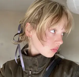 カラー ショートカット /夕海のヘアスタイル