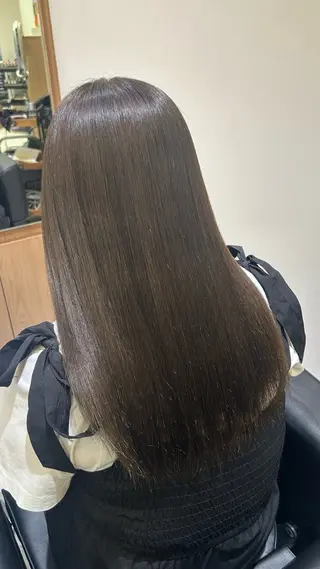 ロング カラー まい🎀ピンク💝 透明感/髪質改善のヘアスタイル