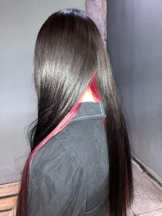 ロング カラー 髙橋 功誠のヘアスタイル