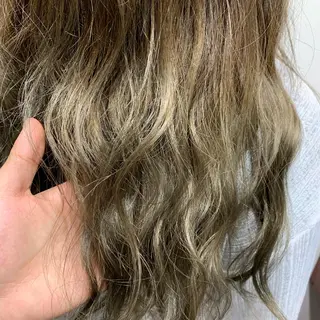 ロング カラー 柏メンズカットパーマ NO.1タイチのヘアスタイル