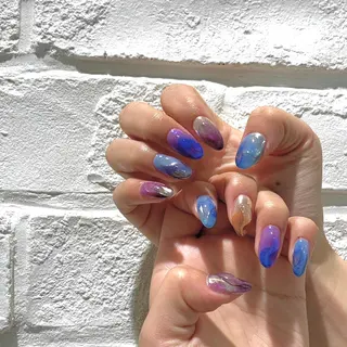 ネイル 矢崎 千春のネイルデザイン