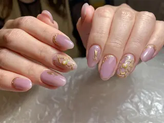 ミディアム めぐみのネイルサロン 惠のネイルデザイン