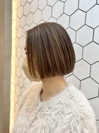 ミディアム Ｖｉｏｔ  銀座 樋口 桃佳のヘアスタイル
