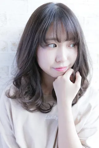 ミディアム 角 大輔のヘアスタイル