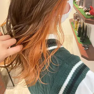 セミロング カマチョ タイスのヘアスタイル