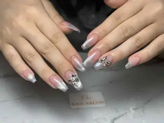 ネイル 💕鈴木ユリ パラジェル/オフ無料のネイルデザイン