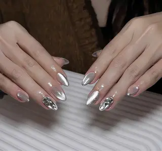 ネイル Minette Nailのネイルデザイン