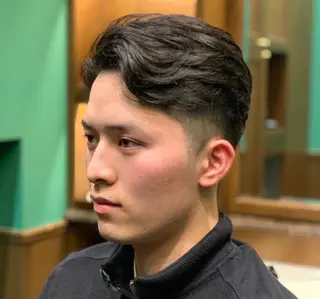 ショート メンズ 朝谷 巨海のヘアスタイル