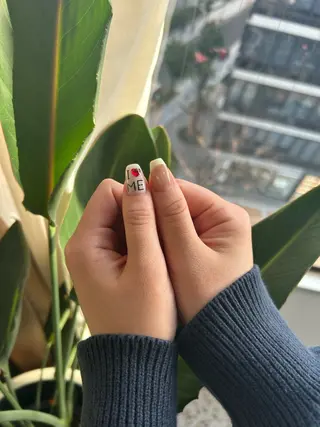 ネイル 小松 千冬snazzyのネイルデザイン