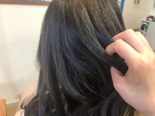 ミディアム カラー Ate by little所属・青木 梢のヘアスタイル