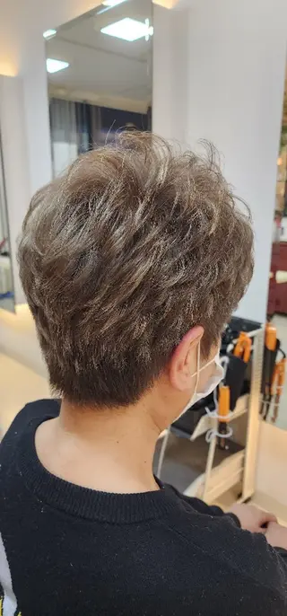 ショート カラー hairmake Juinのヘアスタイル