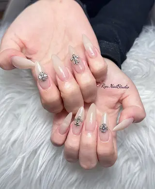 ネイル Ryu Nail Studio所属・Ryu Nail YukiChanのネイルデザイン