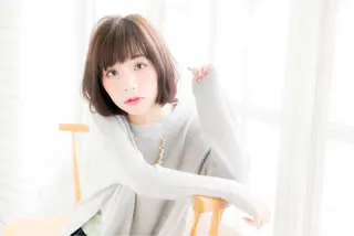 ショート カラー 戸津川 隆人のヘアスタイル