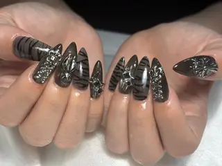 ネイル ✴︎ Delightのネイルデザイン