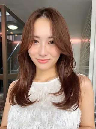 ロング カラー 韓国風🇰🇷レイヤ ーKEI🇰🇷のヘアスタイル