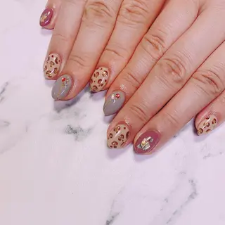ロング カラー ネイル Q Free nailsのネイルデザイン