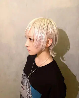 ショート カラー ma am zee所属・篠原 一成のヘアスタイル