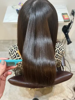 ミディアム 【髪質改善　艶髪】 布川　莉穂のヘアスタイル