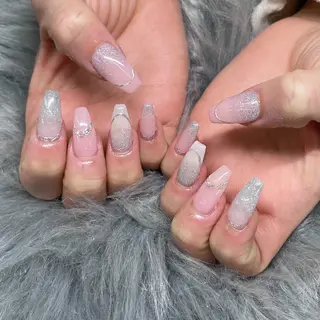 ネイル PEEKABOO京橋 EYE&NAILのマツエク・マツパデザイン