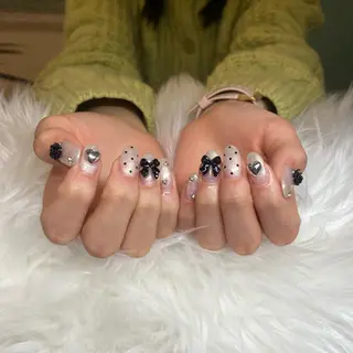 ネイル HANA 中初美のネイルデザイン