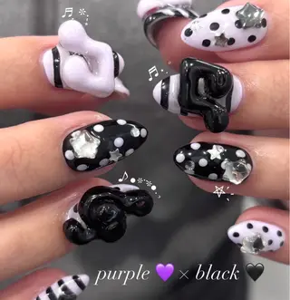 ネイル 🍓リスブラン MELのネイルデザイン