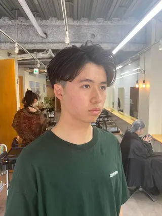 メンズ シャドウパーマ/ 波巻パーマYu-Kiのヘアスタイル