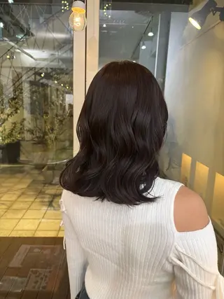 セミロング カラー くいた あやなのヘアスタイル