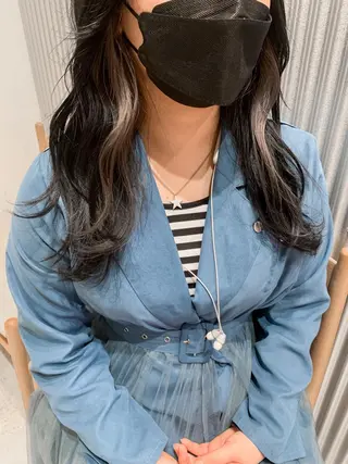 セミロング カラー ヘアアレンジ yuka .のヘアスタイル