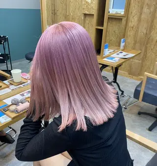 ミディアム 赤味ゼロ✨️透ける ハイトーン😇ハルキのヘアスタイル